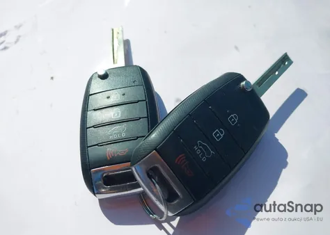 2019 Kia Sorento 3.3L S из США, поврежденный, VIN 5XYPGDA50KG608299